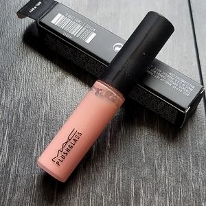 Mac LE Girl 🖤 Boy Plushglass